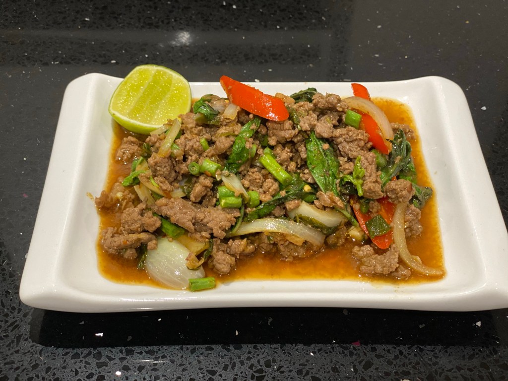 Stirfried beef with holy basil